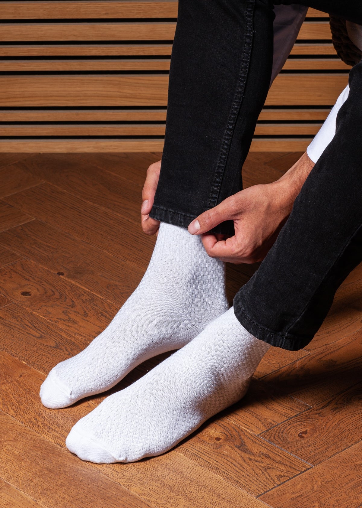 NUDUS Men’s Bamboo Quarter Socks 5-Pair Gift Box